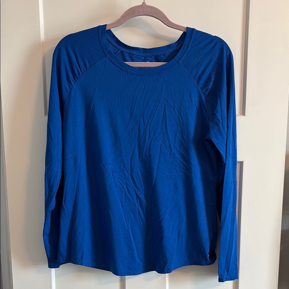 Lilly Pulitzer Luxletic Long Sleeved Top NWOT Size L